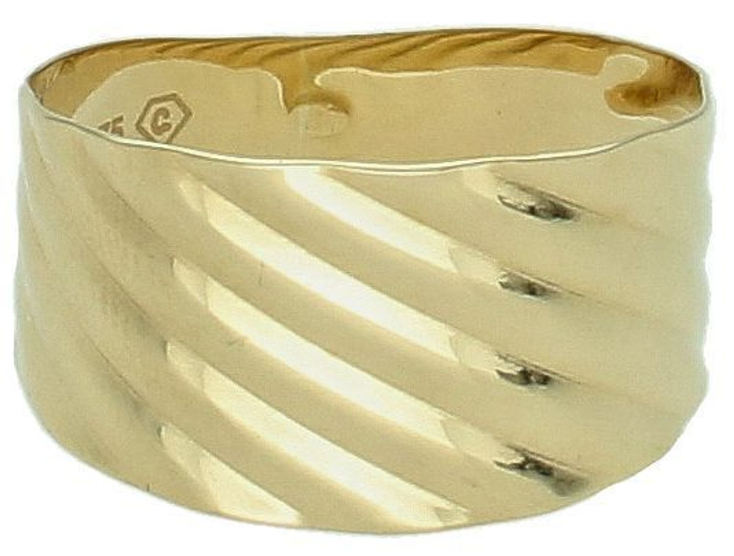 Pierścionek złoty szeroki próba 375, PI 6756 375 Pierścionek wykonany z żółtego 9 karatowego złota o charakterystycznej formie. Złote pierścionki 375 idealne na prezent. Damski złoty pierścionek 1.jpg